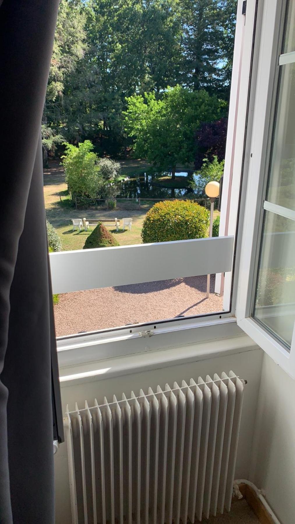 Le Troncais Hotel Saint-Bonnet-Troncais Luaran gambar